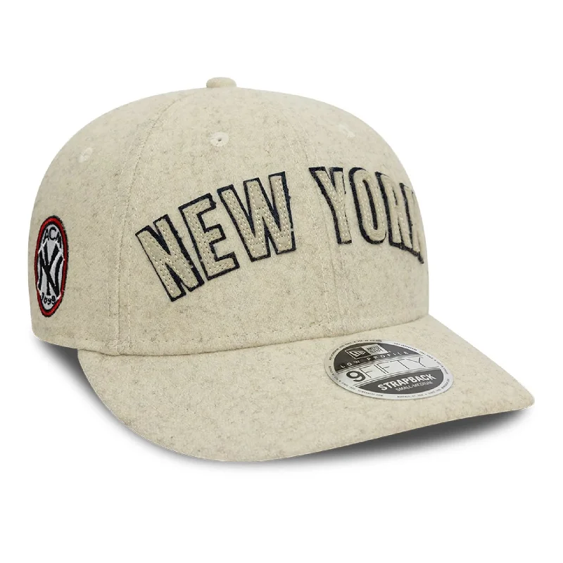 AC Milan x New York Yankees Wordmark Stone Low Profile 9FIFTY Strapback Adjustable Cap