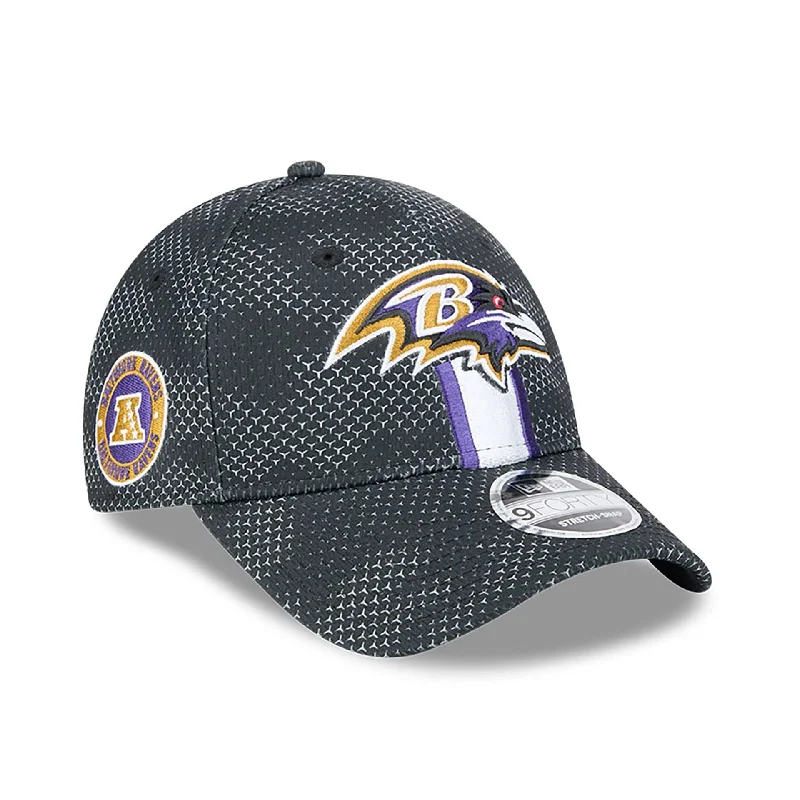 Baltimore Ravens NFL Sideline 2024 Black 9FORTY Stretch Snap Cap