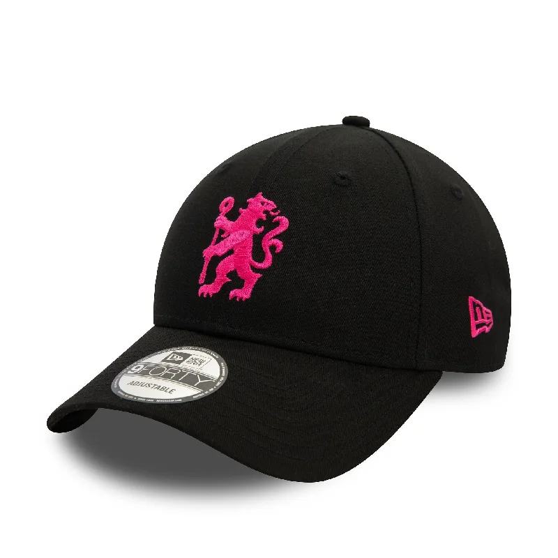 Chelsea FC Lion Crest Seasonal Black 9FORTY Adjustable Cap