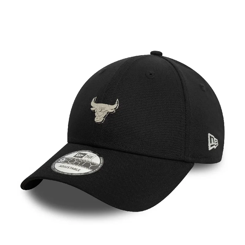 Chicago Bulls Metallic Pin Black 9FORTY Adjustable Cap