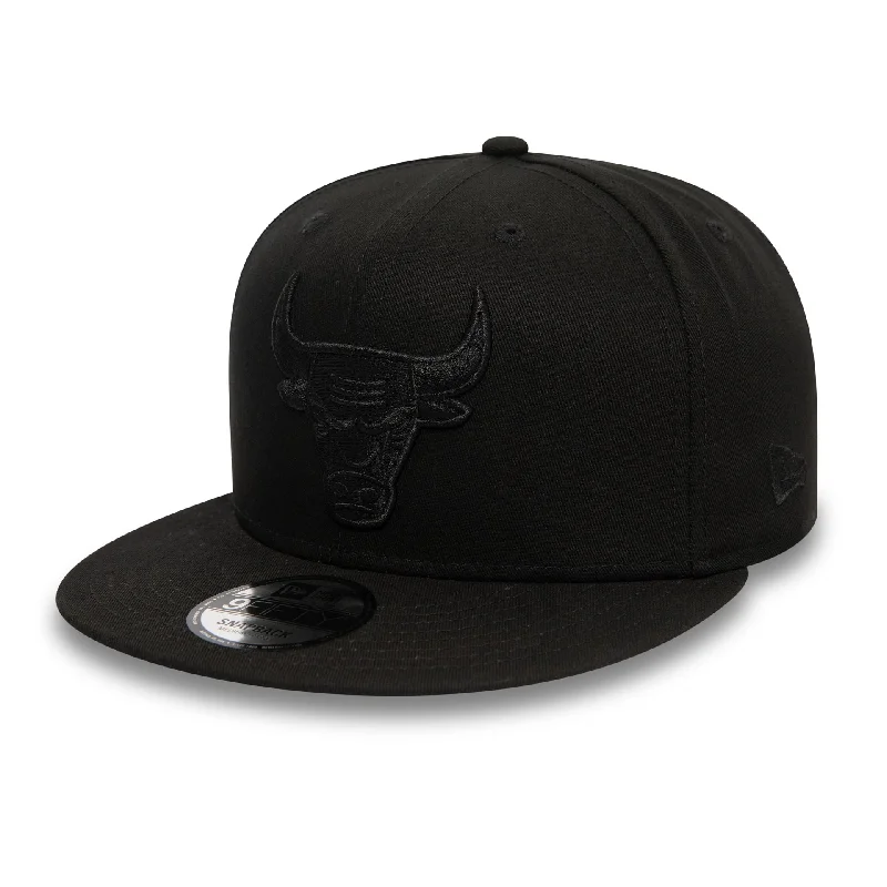 Chicago Bulls Monochrome Black 9FIFTY Snapback Cap