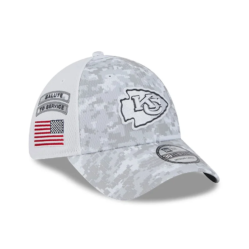 Kansas City Chiefs NFL Salute To Service 2024 White 39THIRTY Stretch Fit Cap