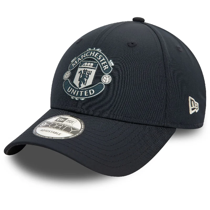 Manchester United FC Rubber Woven Navy 9FORTY Adjustable Cap