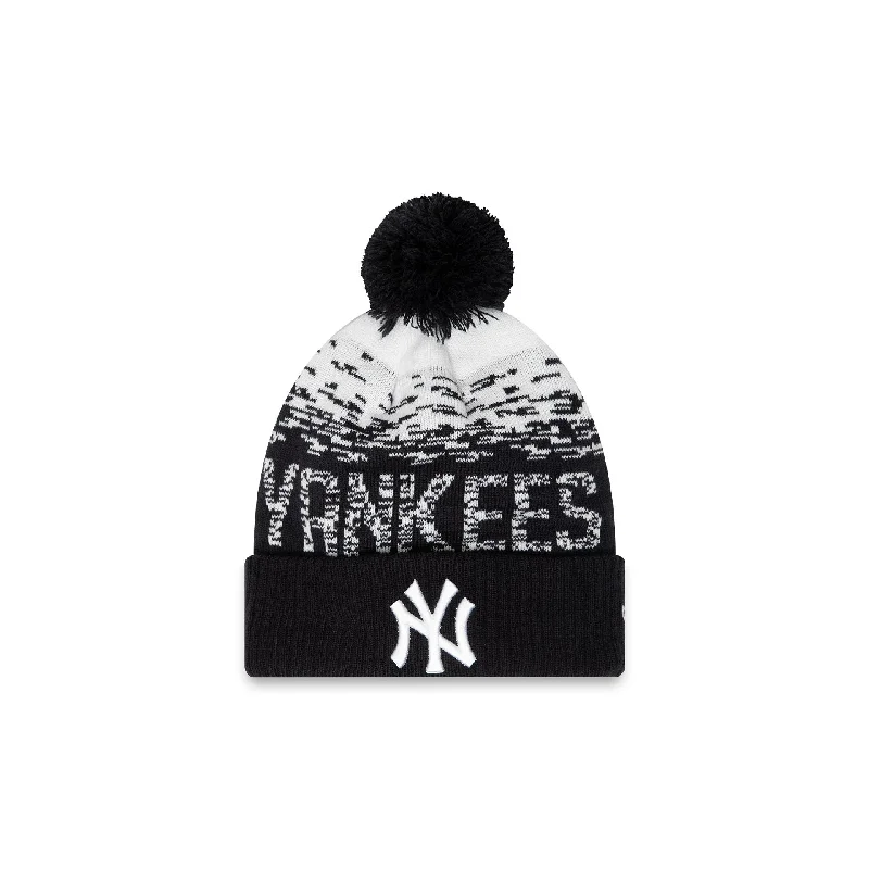 New York Yankees Bobble Blue Cuff Beanie Hat