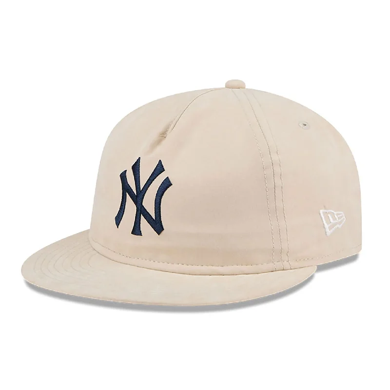 New York Yankees Brushed Nylon Light Beige Retro Crown 9FIFTY Strapback Cap