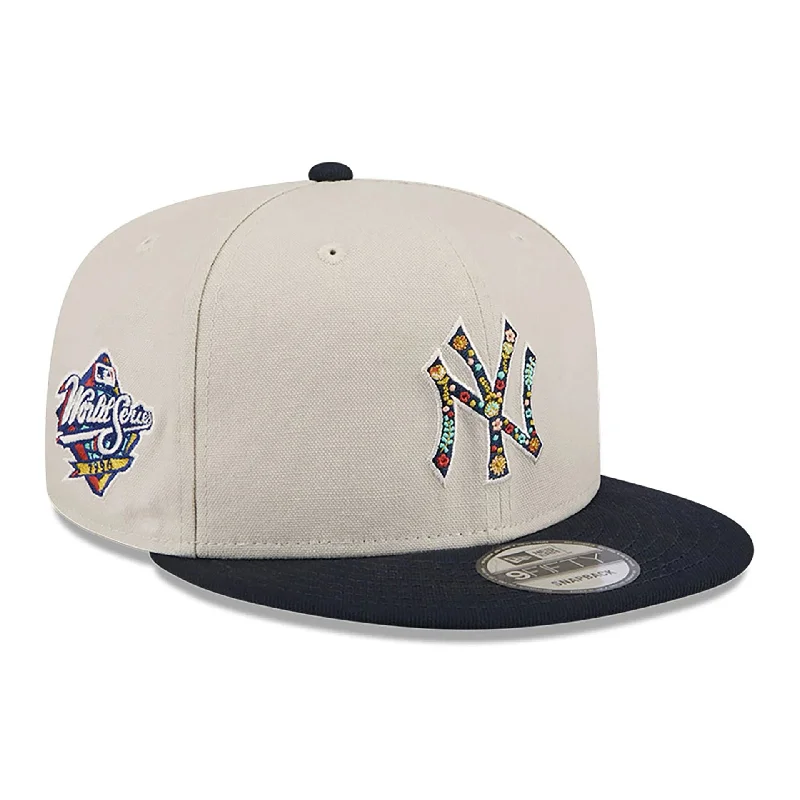 New York Yankees Floral Fill Light Beige 9FIFTY Snapback Cap