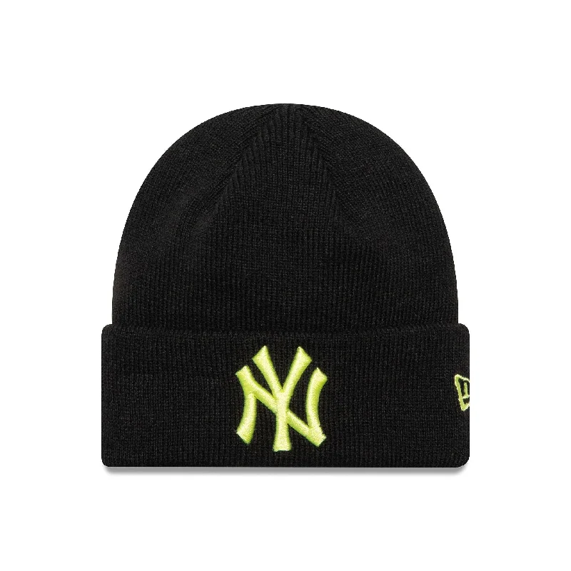 New York Yankees League Essential Infant Black Cuff Knit Beanie Hat