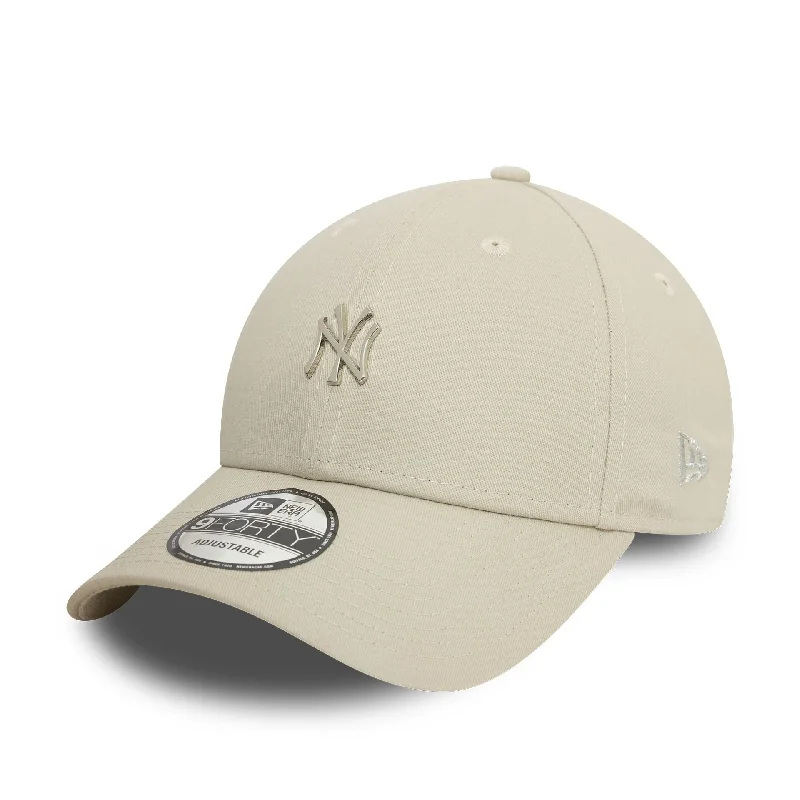 New York Yankees Metallic Pin Light Beige 9FORTY Adjustable Cap