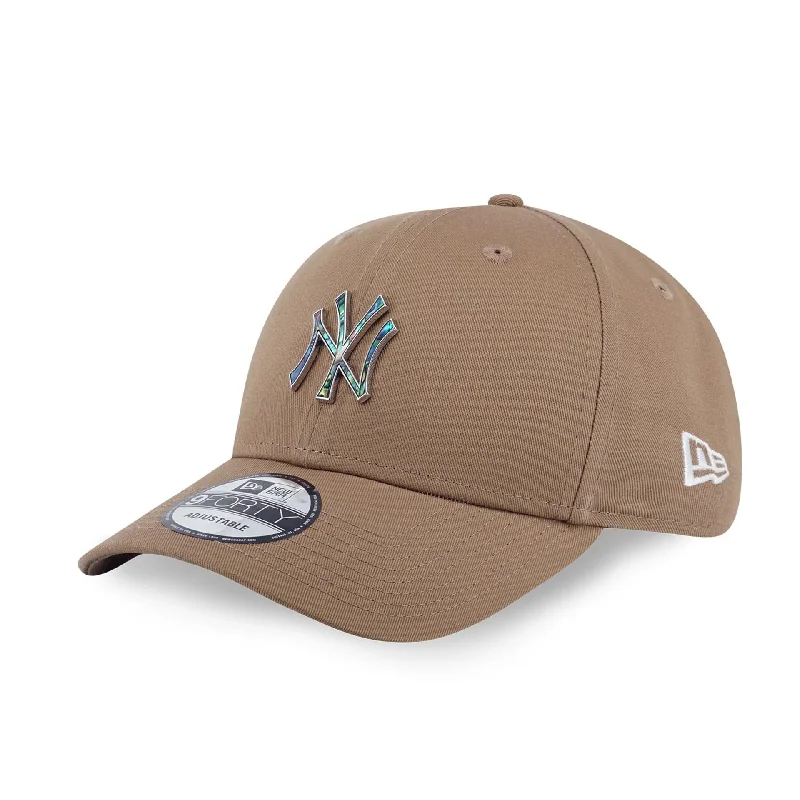 New York Yankees Savor The Moment Dark Beige 9FORTY Adjustable Cap