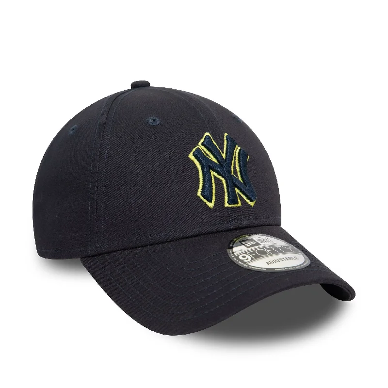 New York Yankees Team Outline Navy 9FORTY Adjustable Cap