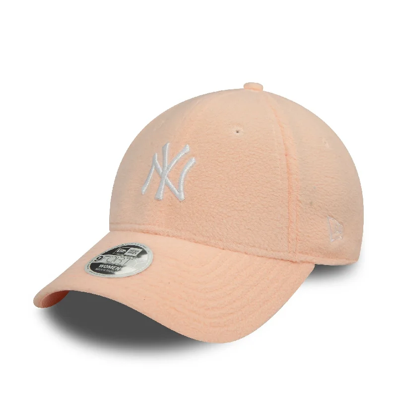 New York Yankees Womens Cosy Pastel Pink 9FORTY Adjustable Cap