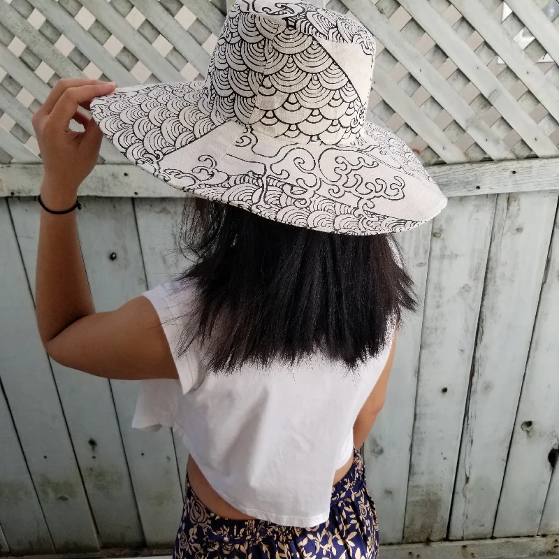 White Two Waves  Sun Hat